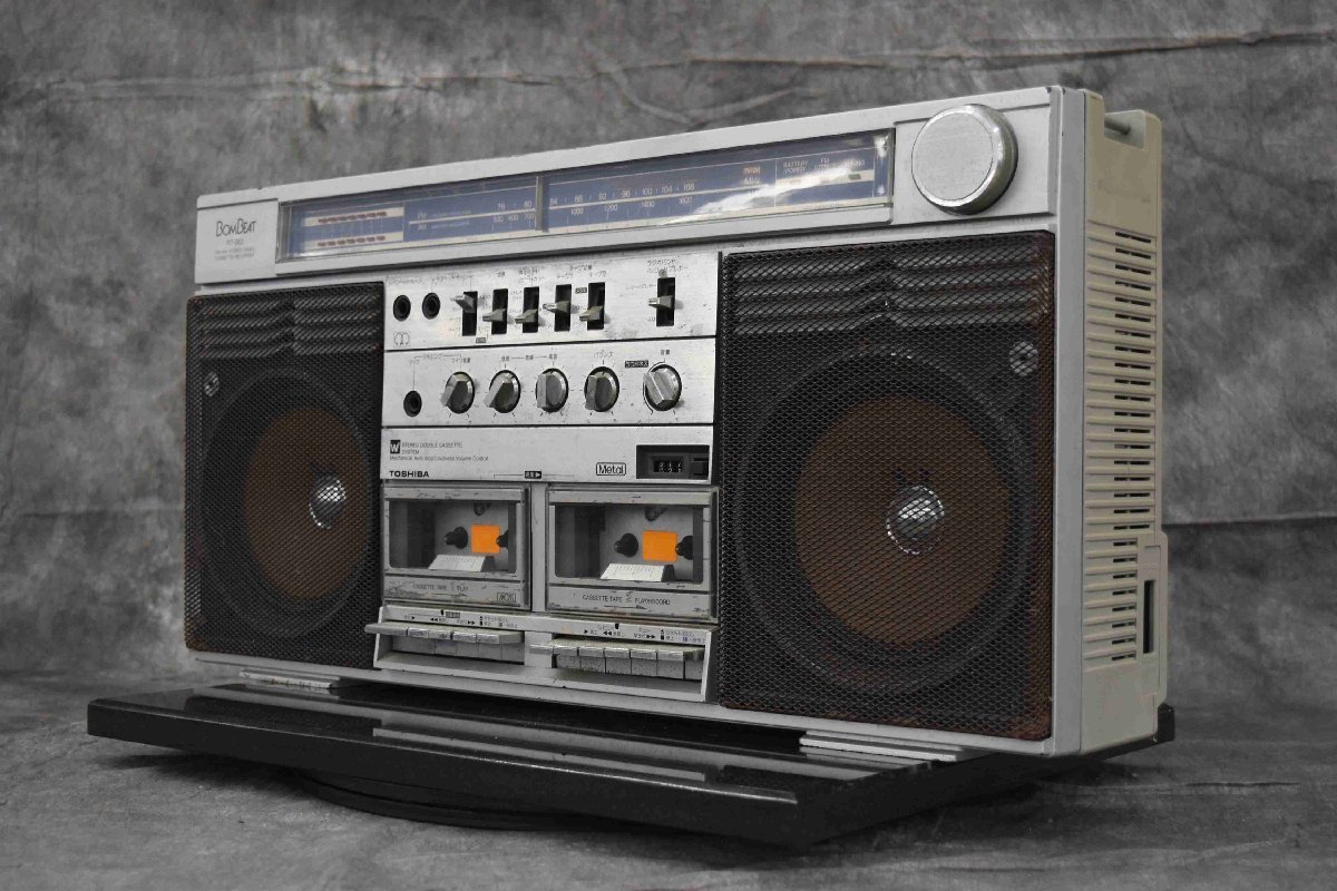 昭和レトロラジカセ 東芝 ボンビート727 (TOSHIBA BOMBEAT 727