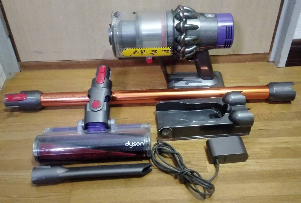 Dyson V10 ジャンク品 Dyson cyclone V10 【ジャンク品】 ダイソンV10