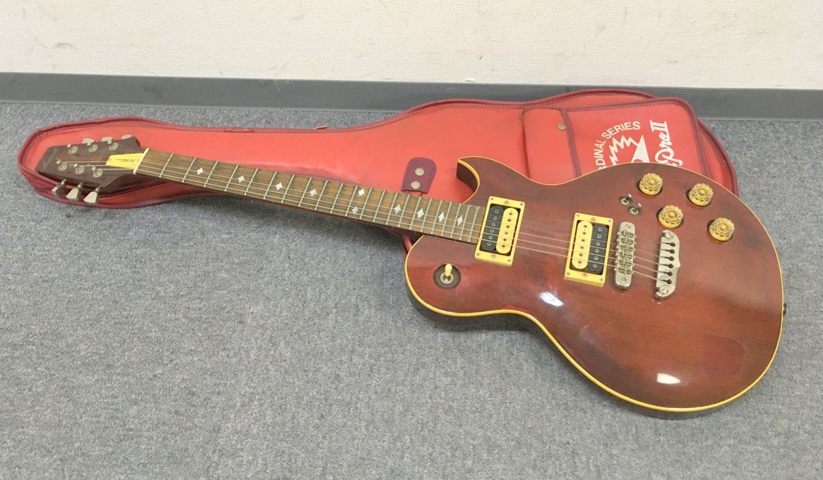 ARIA Pro 2 BLITZ セミアコ　es335タイプ　ブラウン ARIA Pro 2 BLITZ セミアコ es335タイプ ブラウン BLITZ by Aria