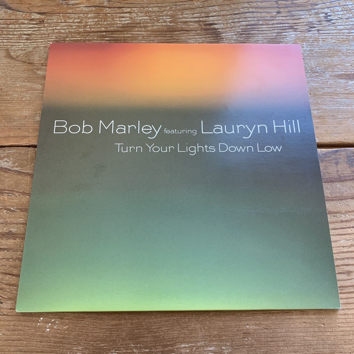 【やや傷や汚れあり】12インチ BOB MARLEY featuring LAURYN HILL turn your lights down