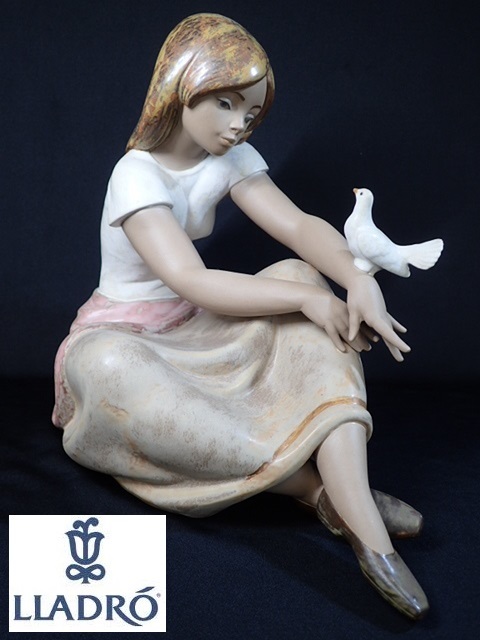 リヤドロ　ママとのひととき　くすくす笑い　NO.9152 フィギュリン　陶器人形 リヤドロ ママとのひととき くすくす笑い NO.9152 フィギュリン 陶器