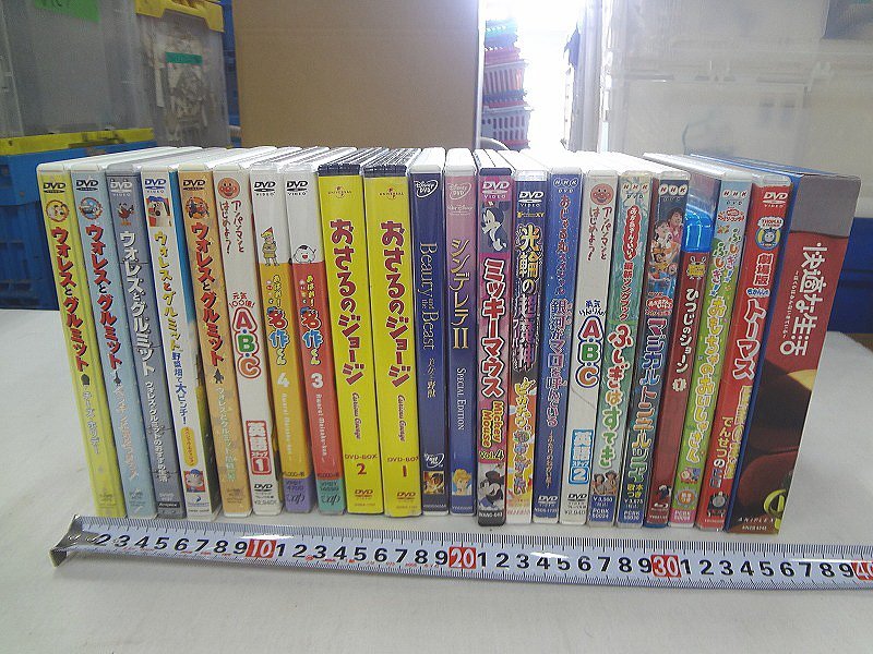 傷や汚れあり】Kくや0013 DVD 22本セット アニメ アンパンマン おさる