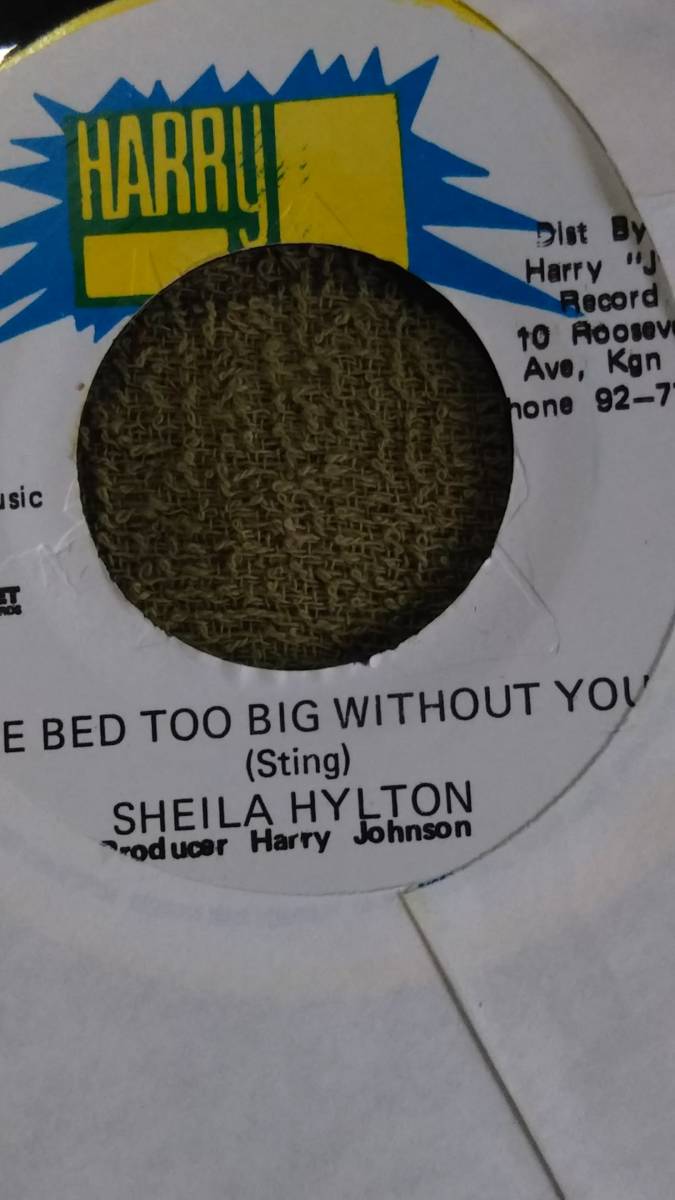 【未使用に近い】Police Cover The Bed Too Big Without You Sheila Hylton from