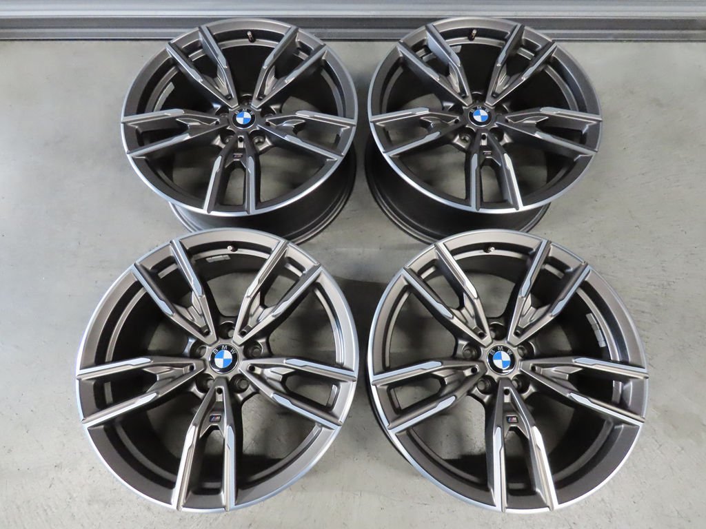 【BMW純正】G20 ３シリーズMスポーツ　ダブルスポークホイール　ランフラット BMW純正】G20 3シリーズMスポーツ ダブルスポークホイール ランフラット