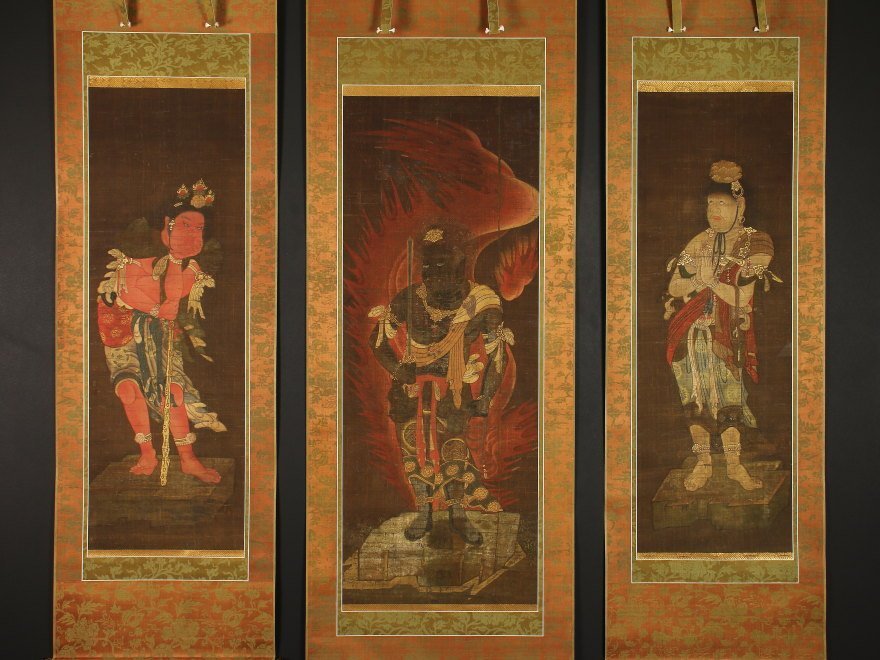 やや傷や汚れあり】【伝来】仏画特集 ek5071 三幅対 不動三尊像 二重箱