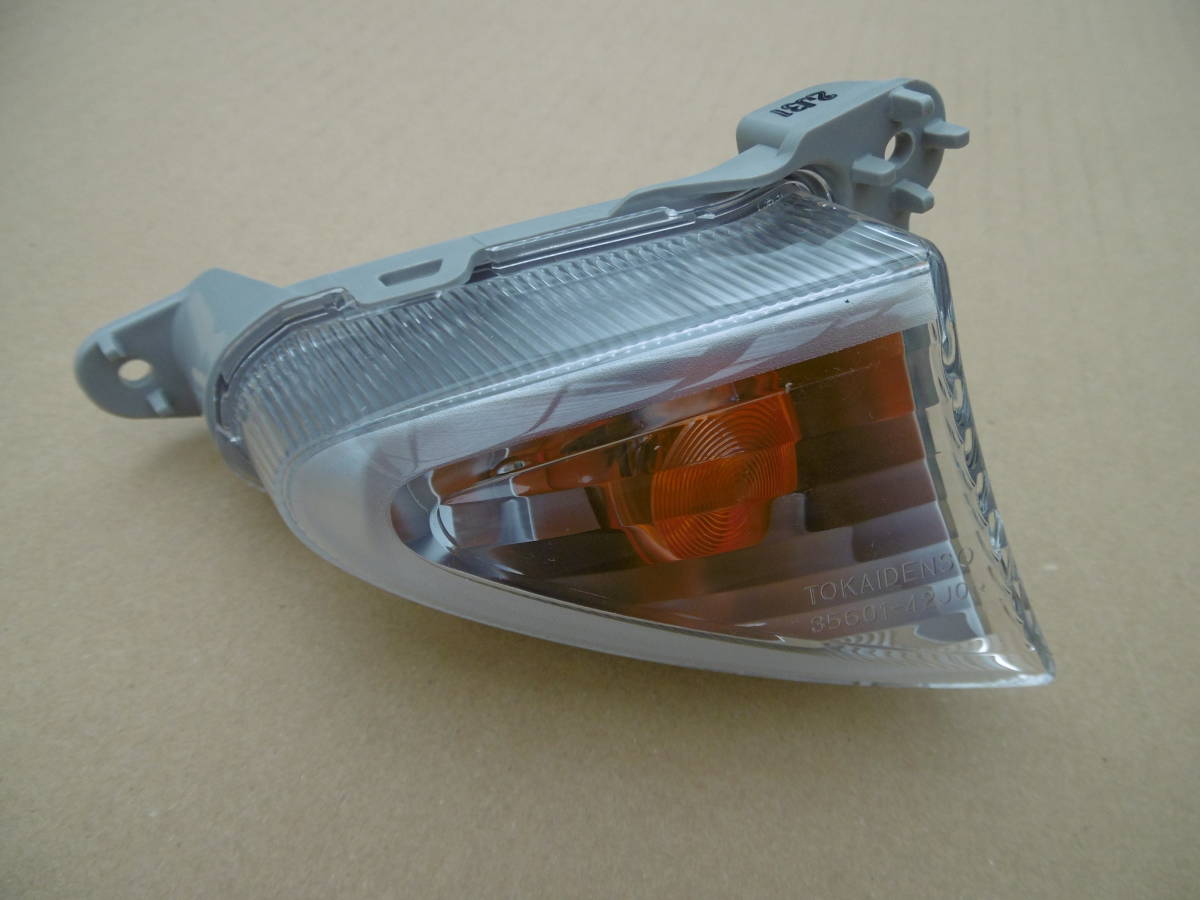 バンディット1250F用純正フロントウィンカー右品番35601-16G40