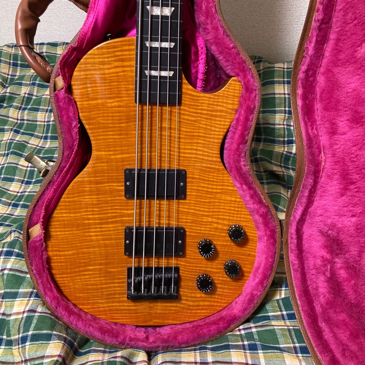 Gibuson 5弦ベース ギブソン 希少GIVSON 5弦ベース SGの5弦 0 USA