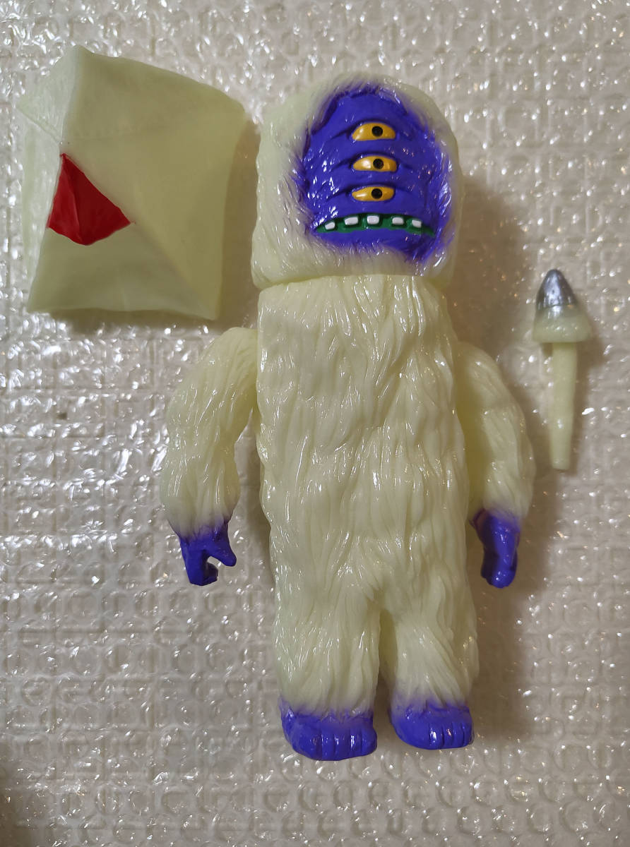 未使用に近い】a.a.a. vinyl toys staaaaaan BIGWOOT ビッグウッド