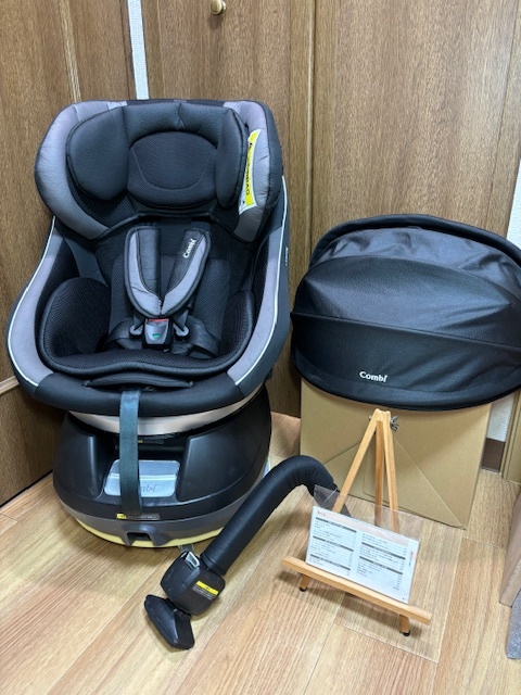 美品】コンビクルムーヴ コンパクト R129 エッグショック JQ ブラック