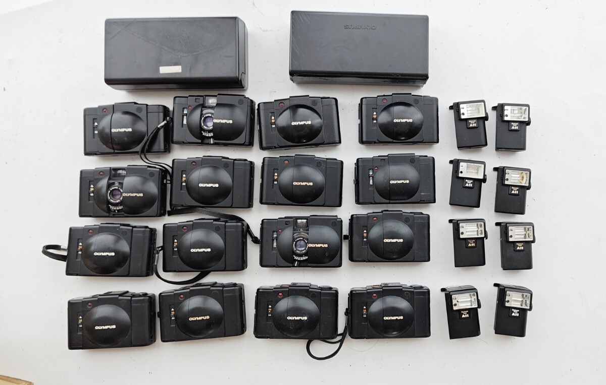 OLYMPUS XA A11 コンパクトフィルムカメラ オリンパス（Olympus