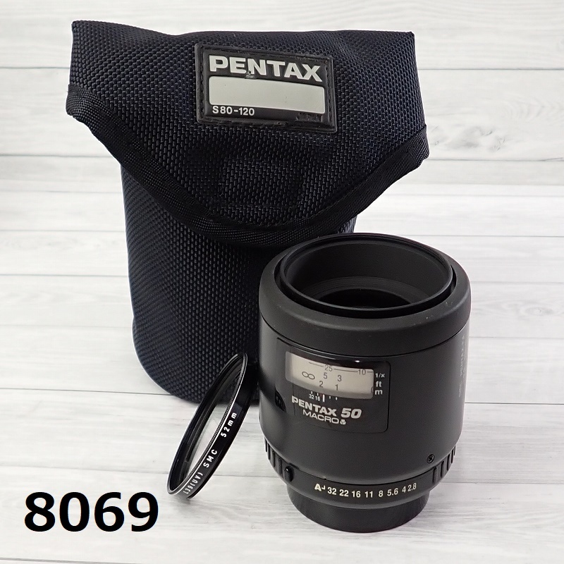 OBJECTIF 50MM F2,8 MACRO PENTAX A avec bouchons d'origine et housse