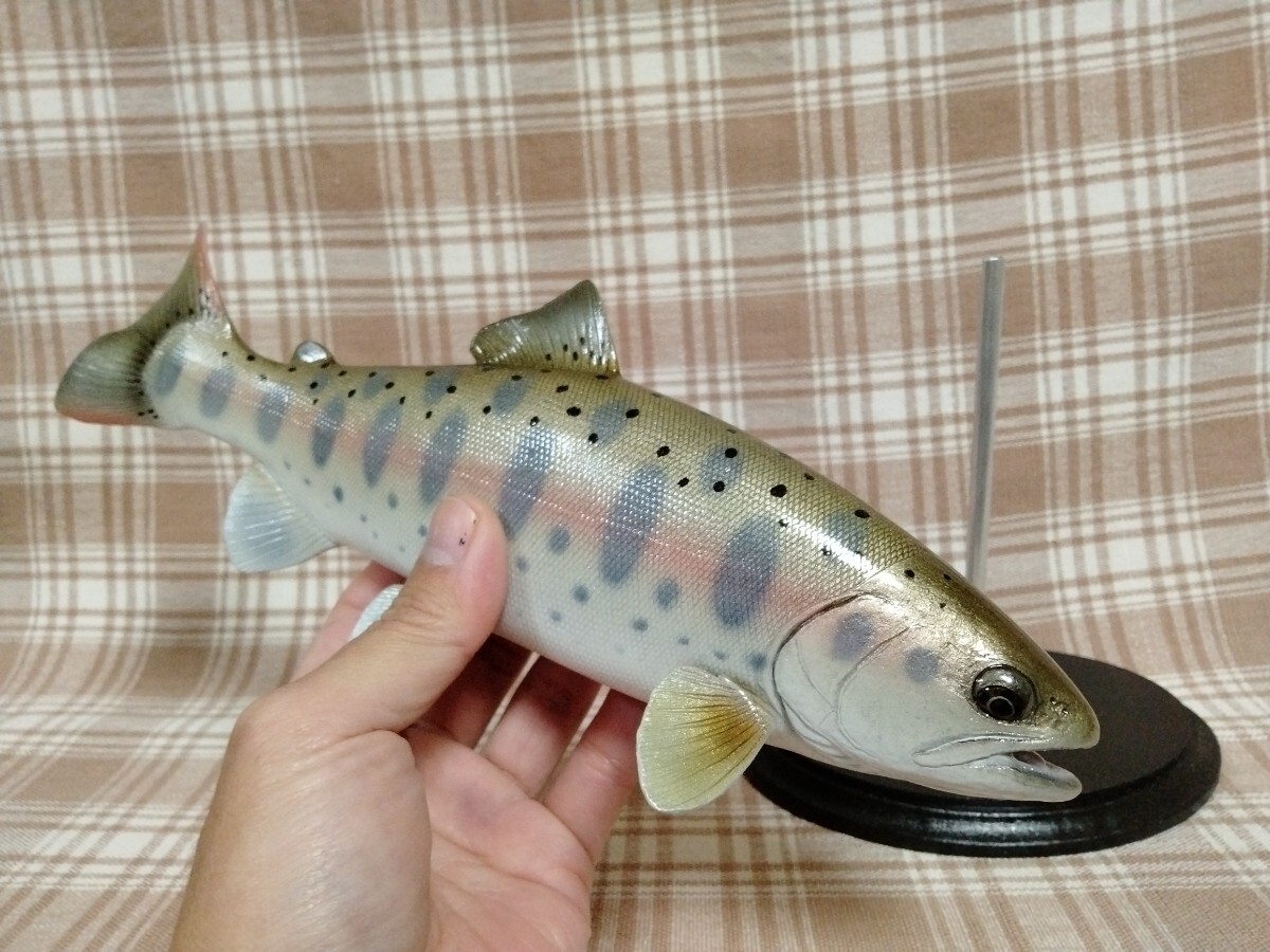 ハンドメイド　38cmヘラブナ へら鮒　魚模型　釣り　フィギュア　レプリカ ハンドメイド 38cmヘラブナ へら鮒 魚模型 釣り フィギュア レプリカ