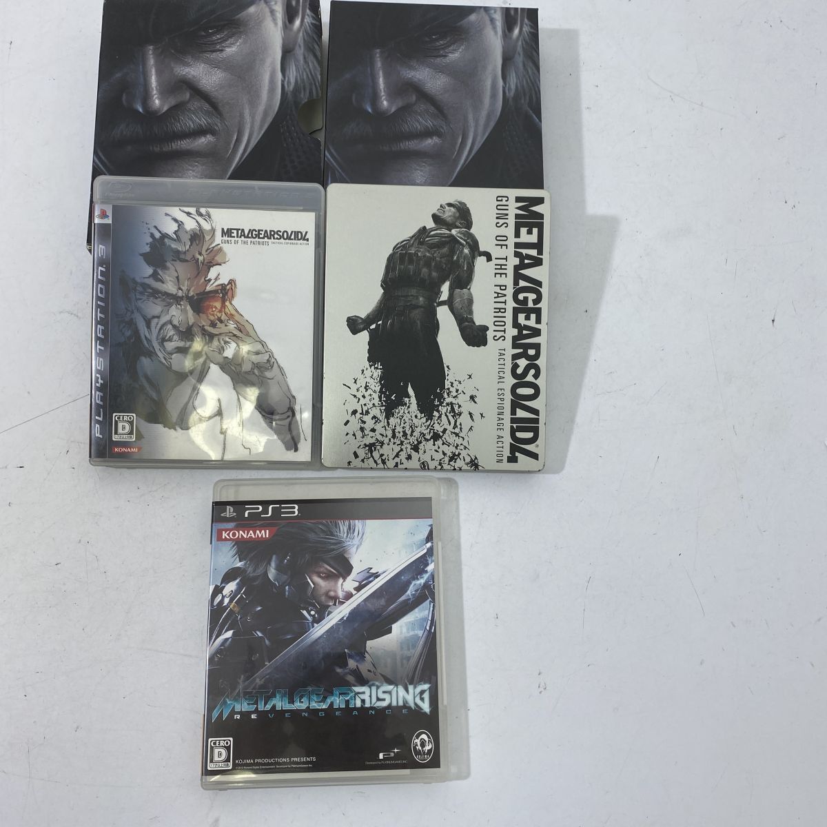 小島秀夫監督 新川洋司 菊池由美サイン入り メタルギアソリッドピース