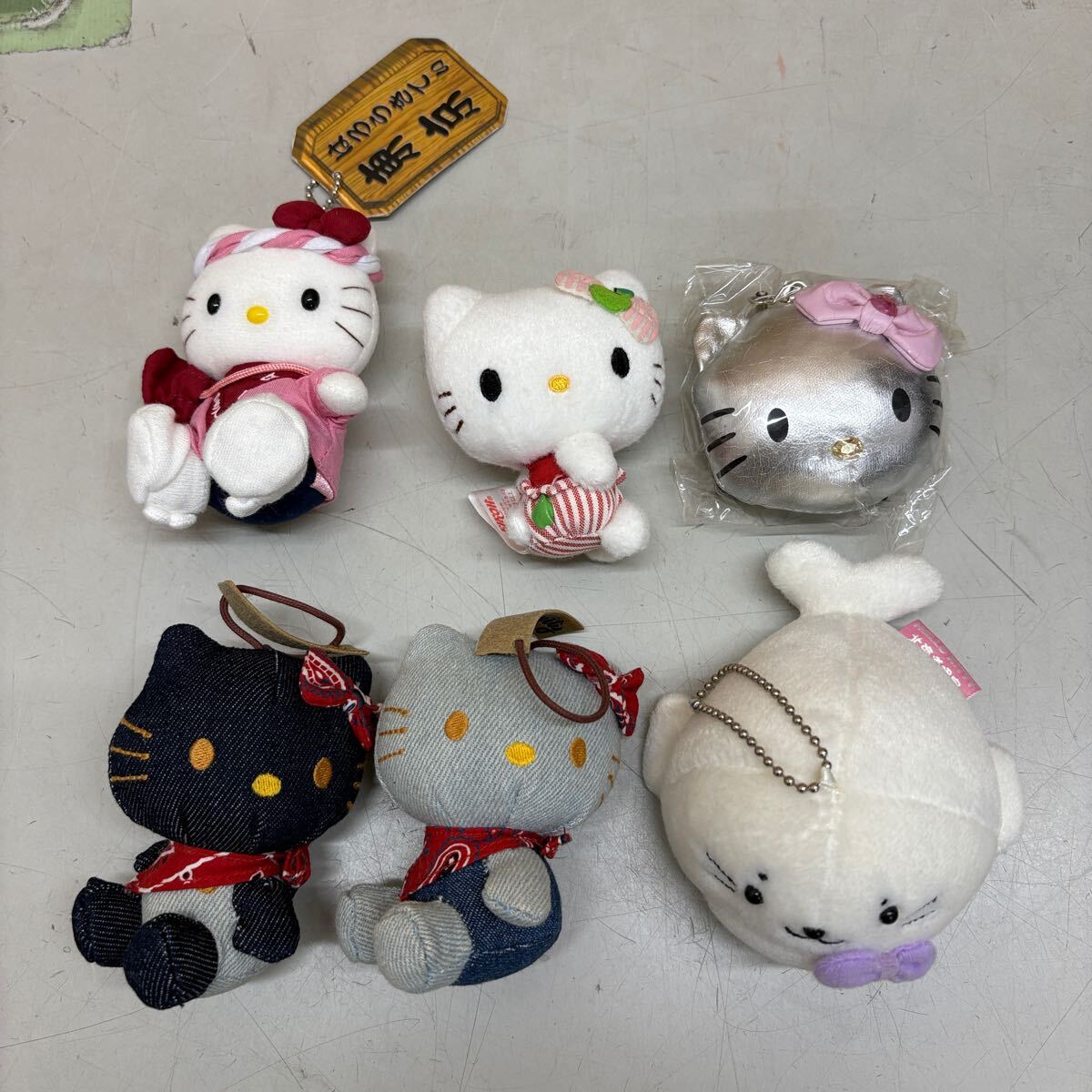 【激レア】ご当地キティ ぬいぐるみキーホルダー 金沢限定 美品 2005年当時物 古都金沢限定 加賀人形 ハローキティ ご当地
