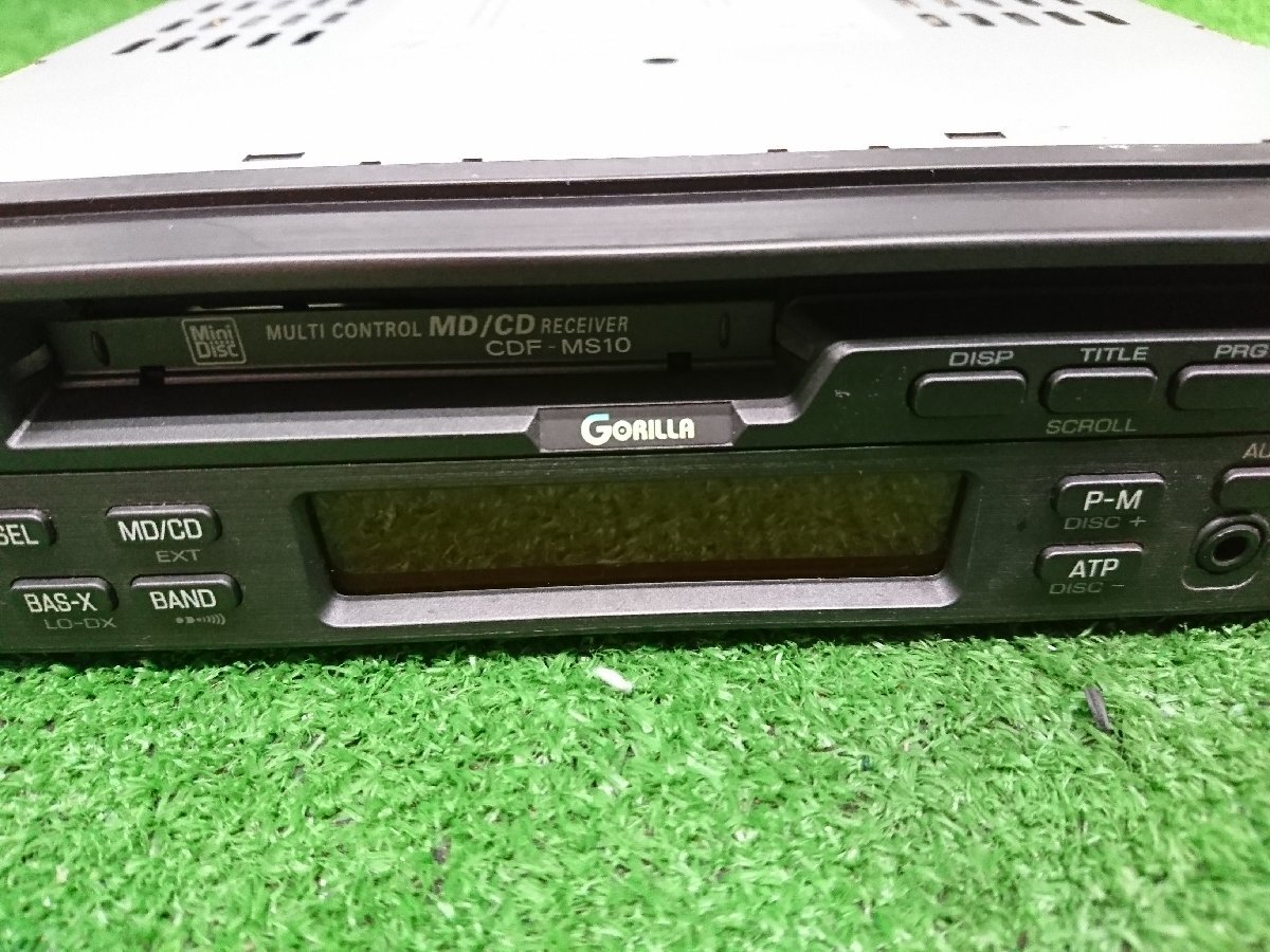 SANYO サンヨー 油圧コントロールバルブ 復動二連 動作品 方向性断面多方向制御弁の作動は油圧操作レバーによって行われ