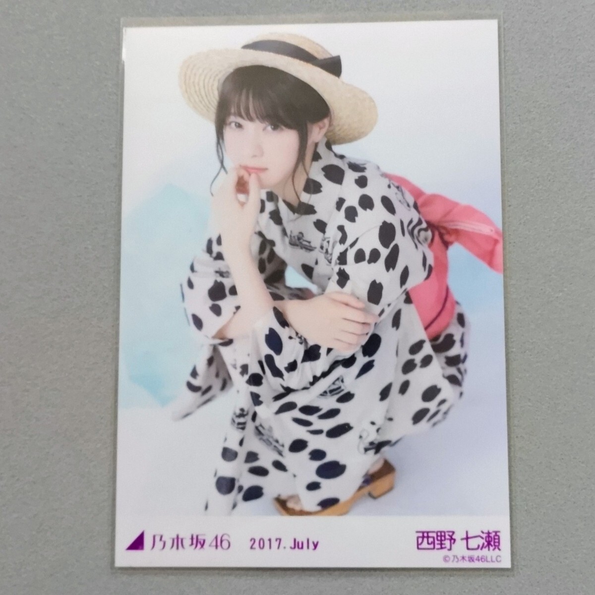 乃木坂46 西野七瀬　直筆生写真 乃木坂46 西野七瀬 直筆サイン 生写真 - メルカリ