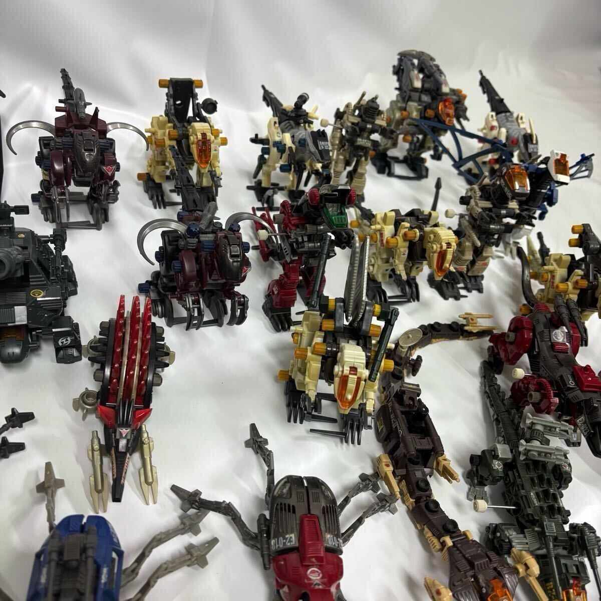 メカ生体ゾイド EMZ-26 ハンマーロック（ゴリラ型）未組立 メカ生体ゾイド EMZ-26 ハンマーロック（ゴリラ型）未組立 【公式通販】