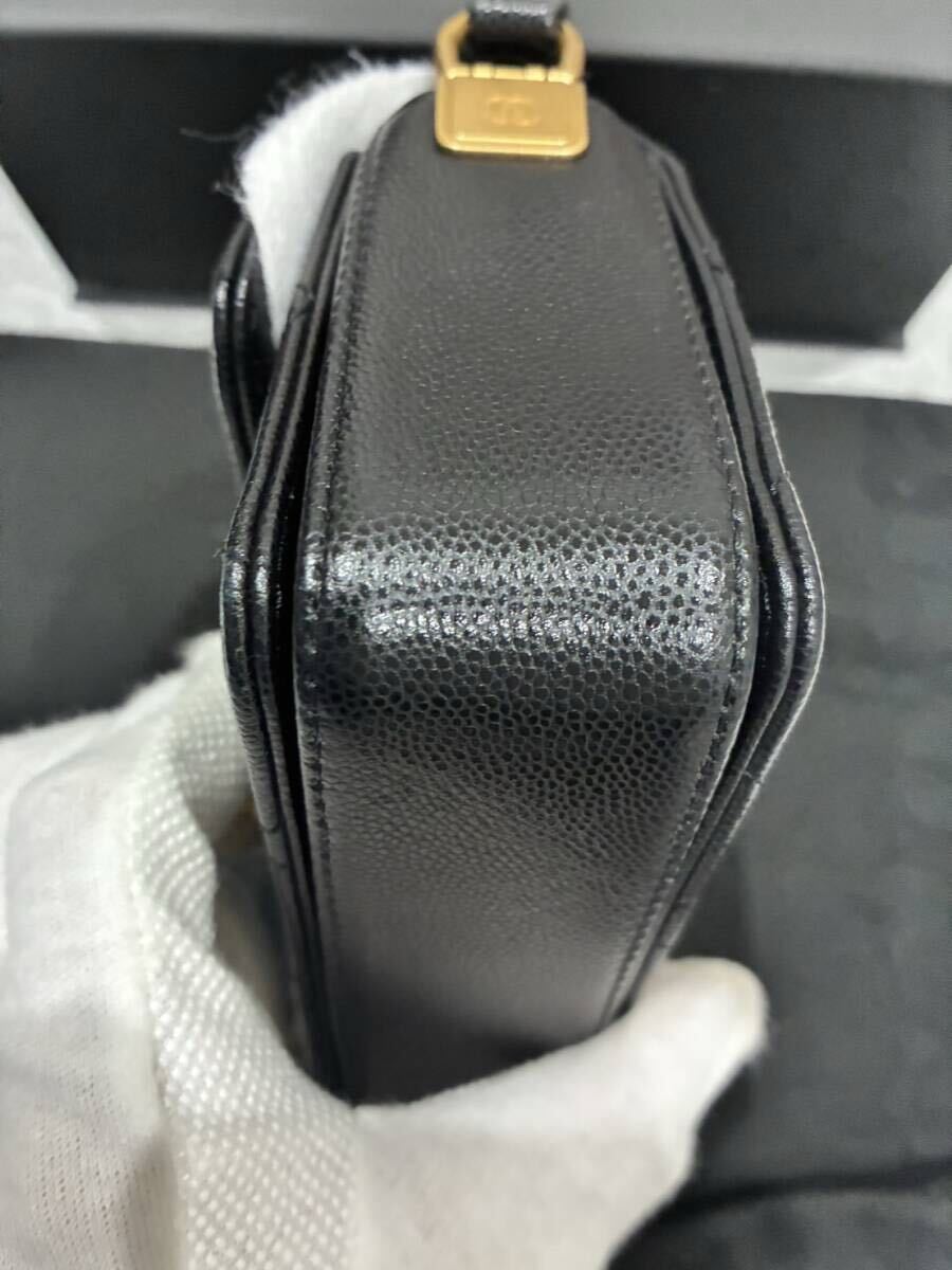 hyde愛用CHANELサングラス 同型同色ラルク VAMPSシャネルhyde