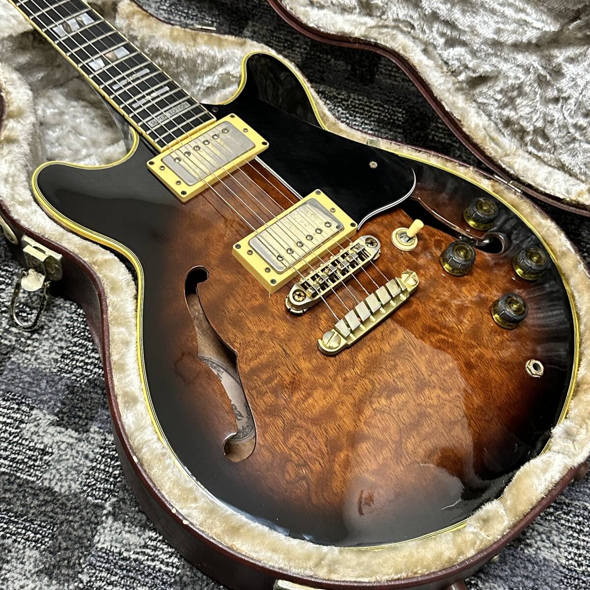 050‐092☆Ibanez ASR76T ULM セミアコ 中古