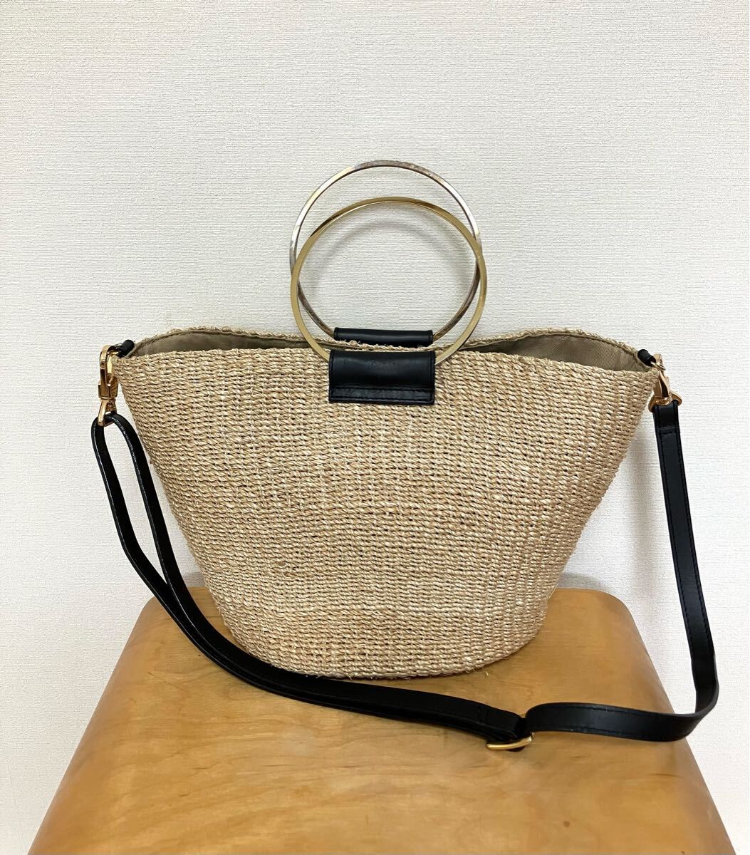 VIOLAd’ORO ヴィオラドーロ かごバッグ ともさかりえ愛用　タッセルかごバッグ ともさかりえ愛用VIOLAd\u0027OROヴィオラドーロ*タッセルかごバッグ