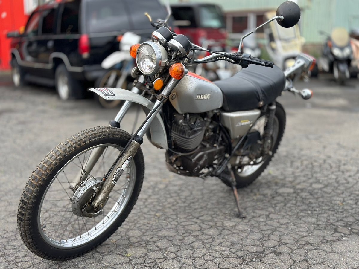 HONDA ホンダ ELSINORE エルシノア MT125 シート 中古【No.030827S】の