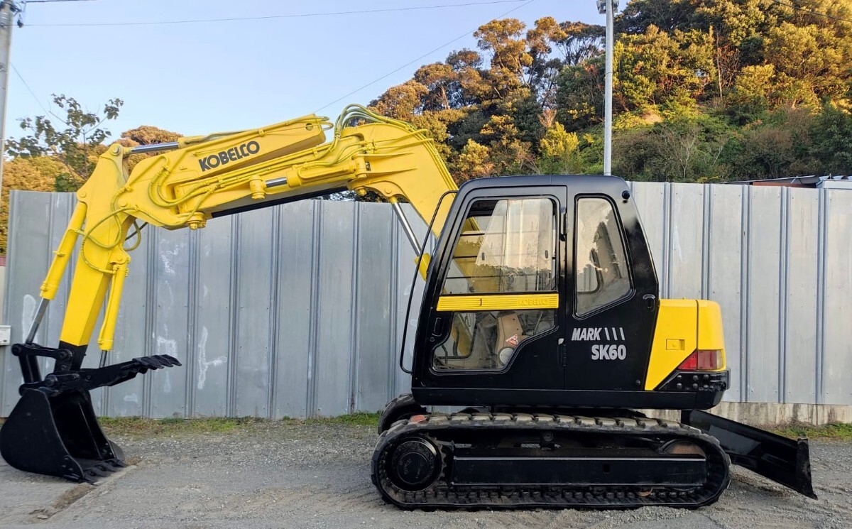 コベルコ 発電機付き運搬車 SG52 【公式通販】