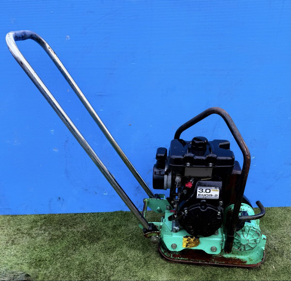 マキタ makita エンジンプレート EP62 ガソリン 63kg プレート 