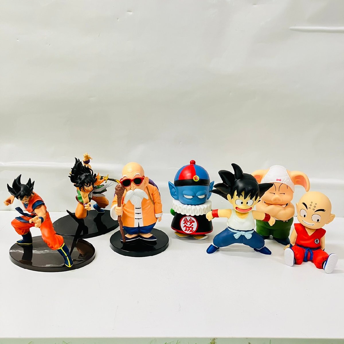 064/ ドラゴンボールカプセル ドラカプ 孫悟空VSウーロンロボ ※中古の