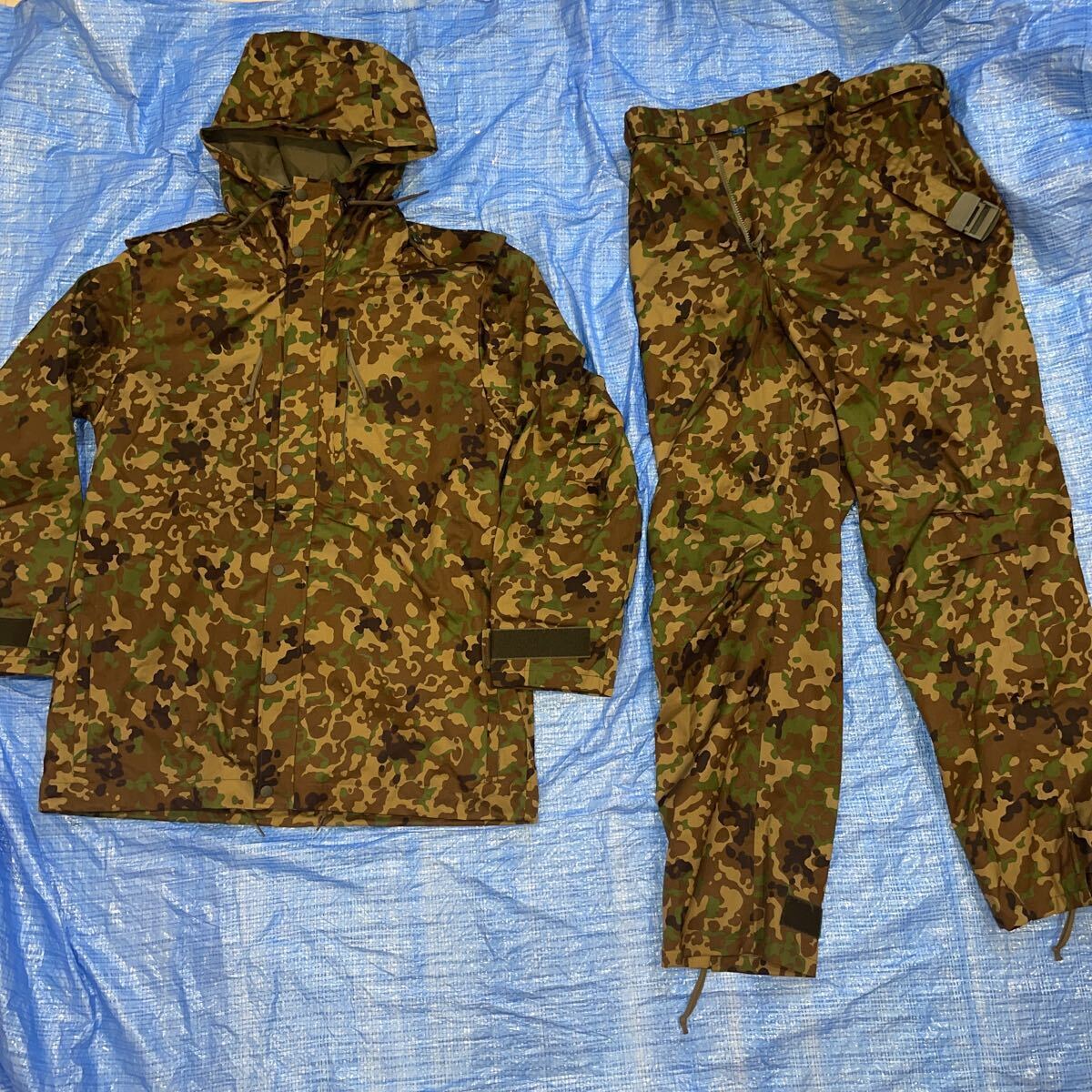 ◎送料無料◎陸上自衛隊 防寒戦闘服外衣防寒ライナー付き サイズ表記L
