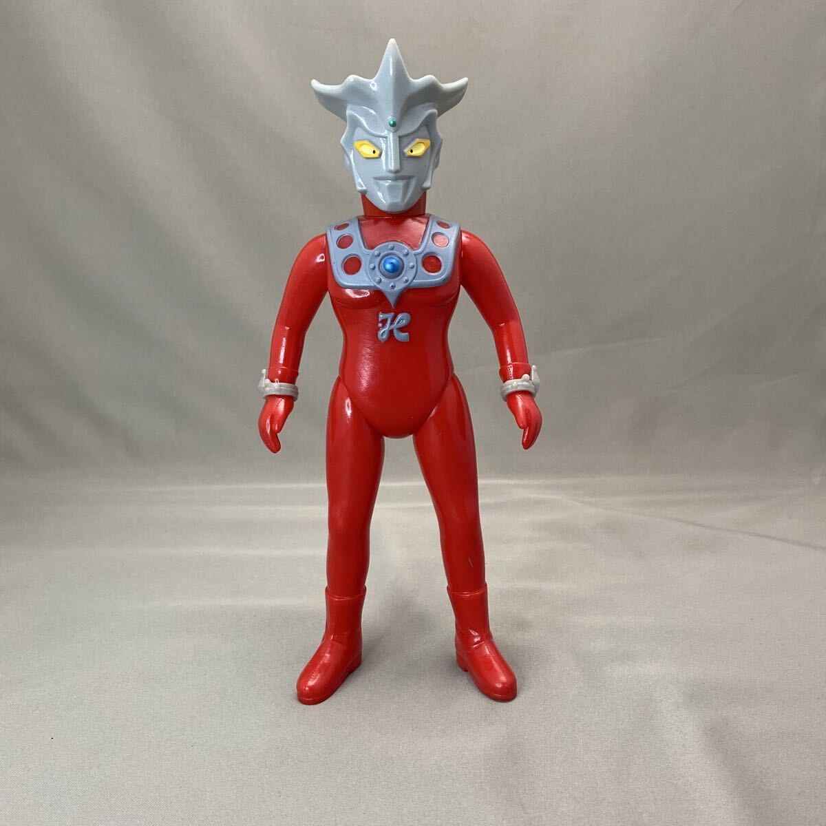 にせアストラ（ウルトラマンキー付）怪獣郷 参考価格】にせアストラ ウルトラキー付 流通限定 怪獣郷 ソフビ