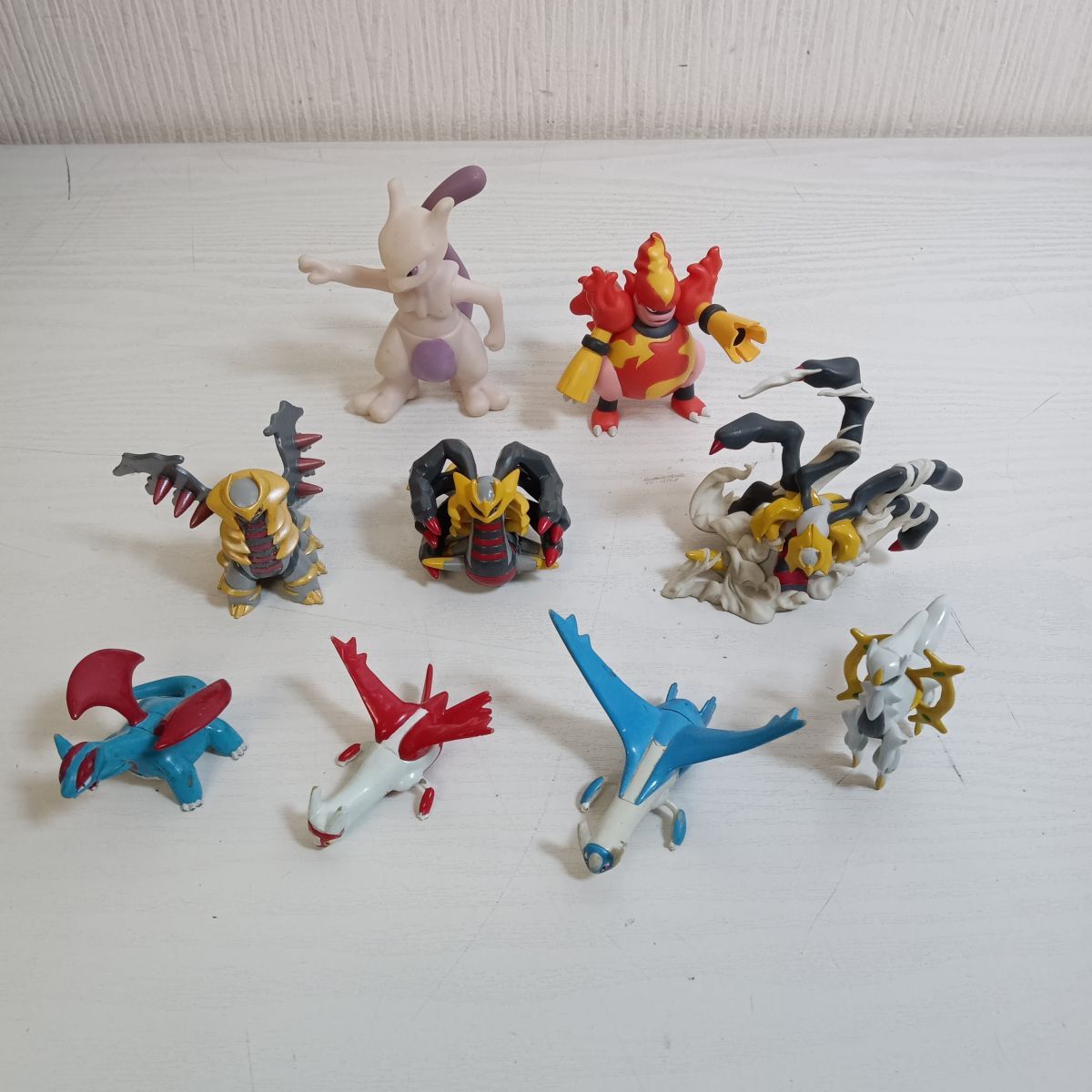 ポケモン モンコレ モンスターコレクション フィギュア ギラティナ