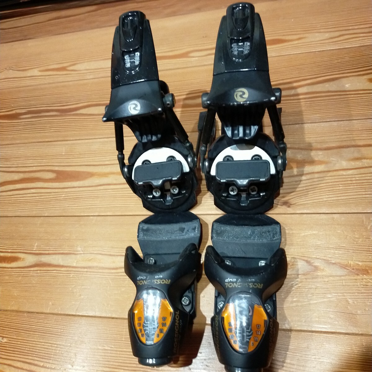 ロシニョール ROSSIGNOL ルック LOOK ゲッツエ GEZE ターンテーブル