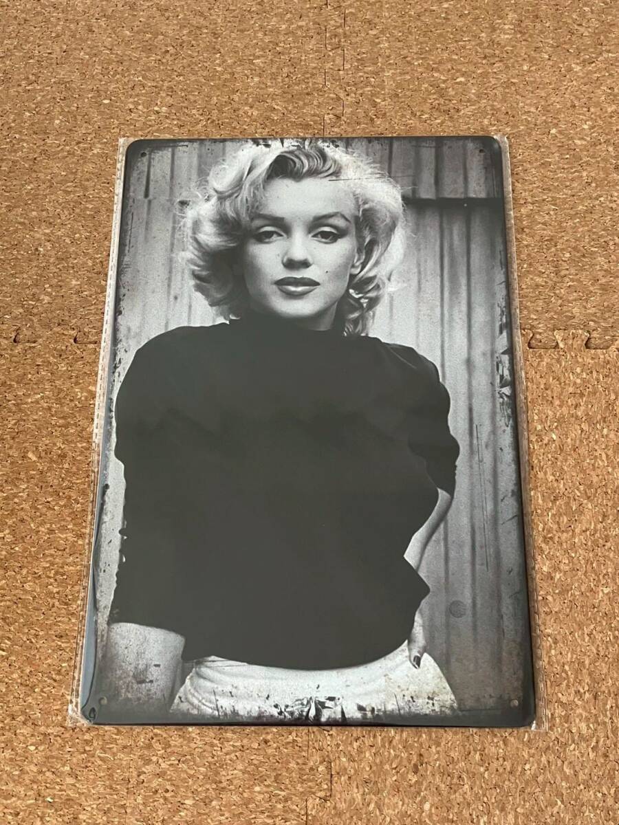 中古】マリリン・モンロー 大型ポスター 106x76cm 映画スクリーン