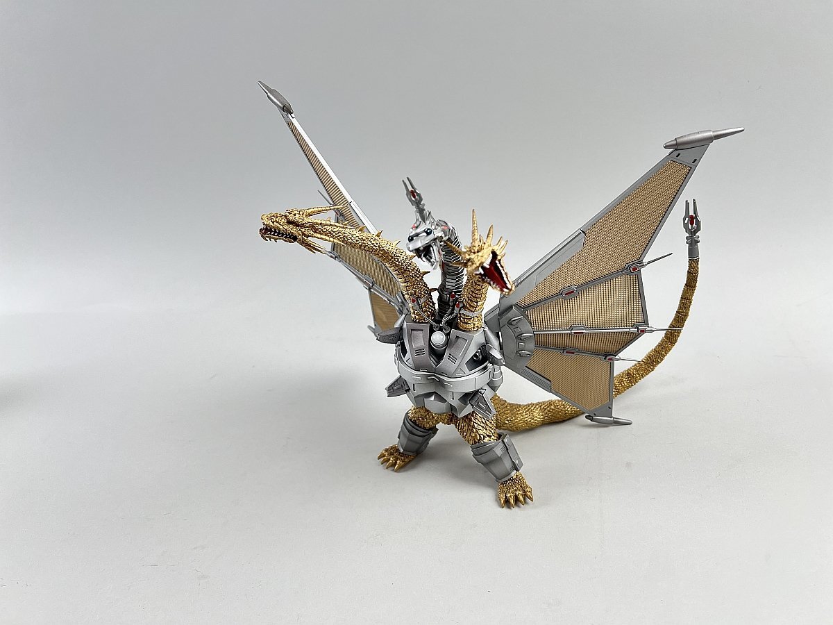 ☆BANDAI 2001 ソフビ☆キングギドラ 2002 全長38cm☆の落札情報詳細