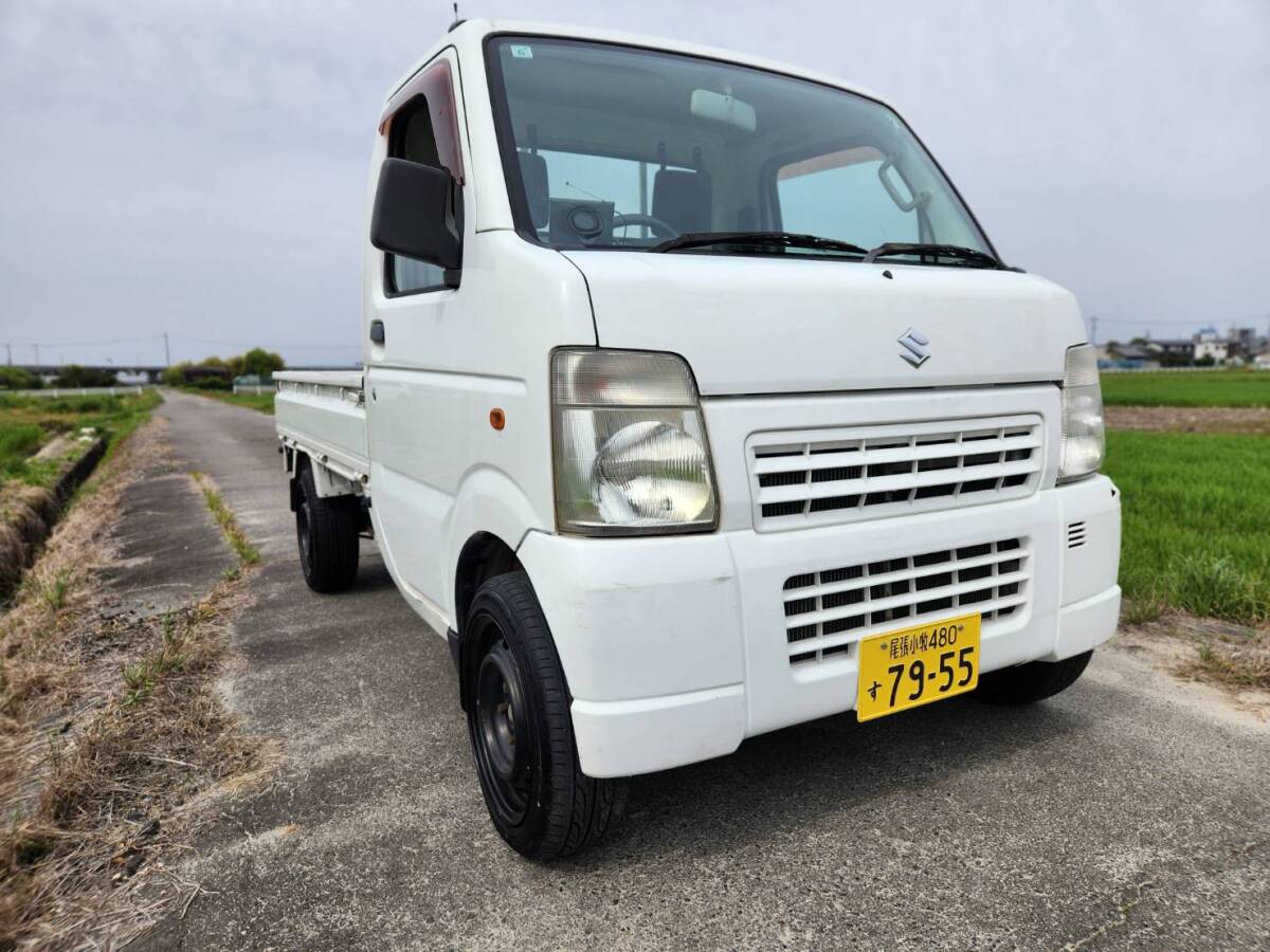 中古】マツダ ボンゴトラック スタッドレスタイヤ6本 純正ホイル付きの