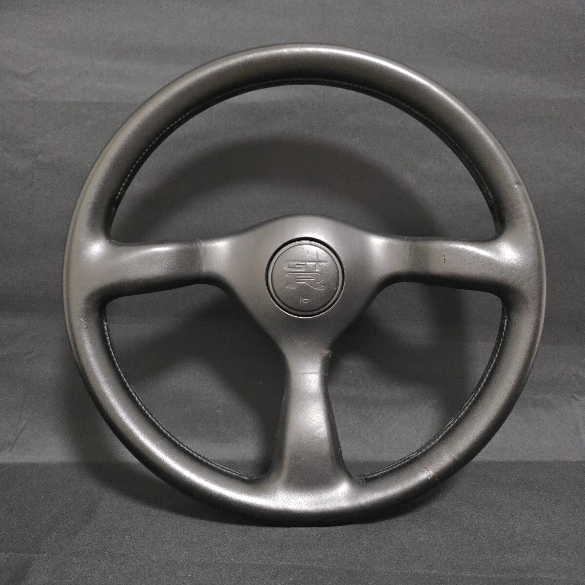 新品】R32 GT-R 純正ステアリング ホーンボタン用ステッカー BNR32 GTR