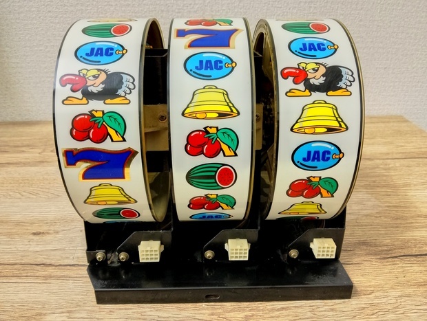 新品】コイン不要機【アルゼ／（旧）ユニバーサル販売】初代クランキー