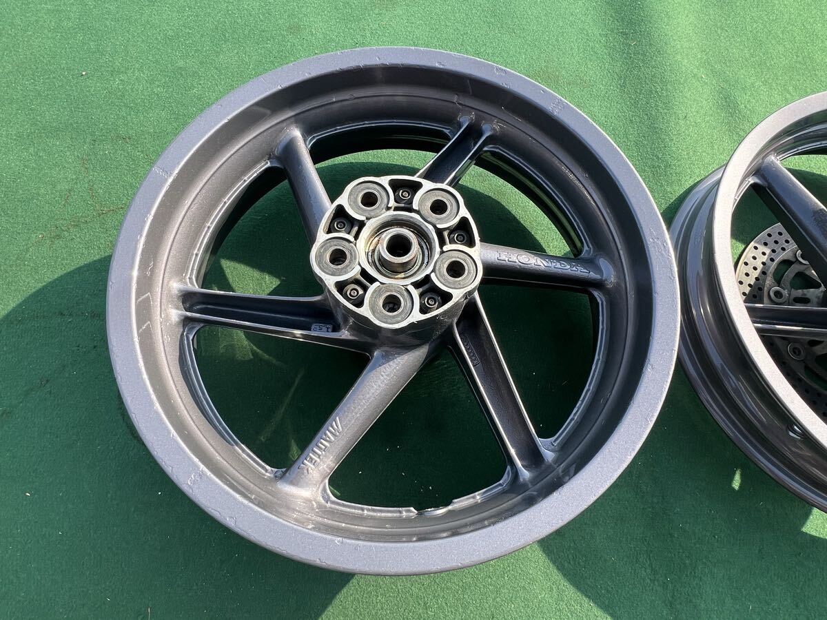 ホンダ プロアーム 17インチ ホイールカバー NSR250 (MC28) RVF400