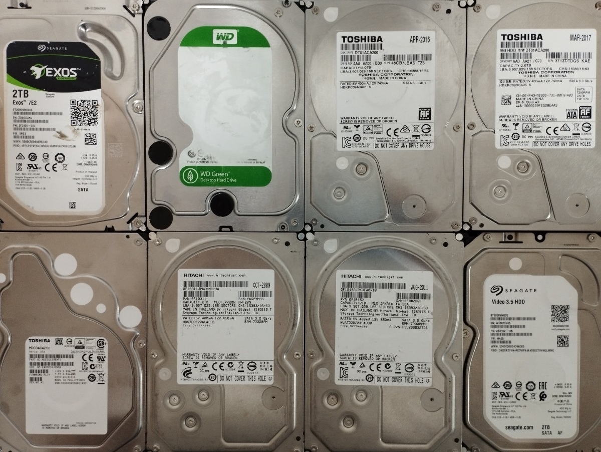 【未使用に近い】★ 2TB ★ TOSHIBA / DT02ABA200V 2025年製 【使用時間：4h】新品同様 3.5インチ 内蔵 ...