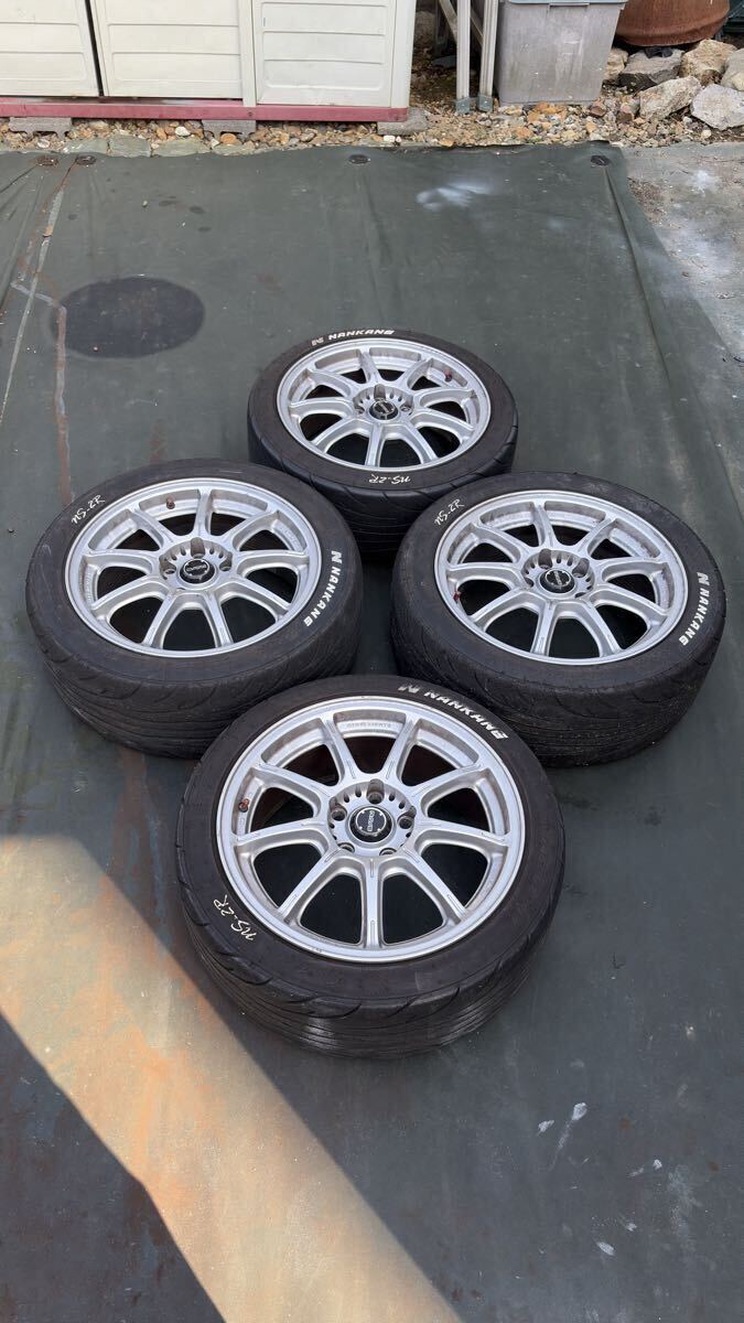 ハイエース200系 RAYS GRAMLIGHTS 57JX-6 レイズグラムライツ16インチ