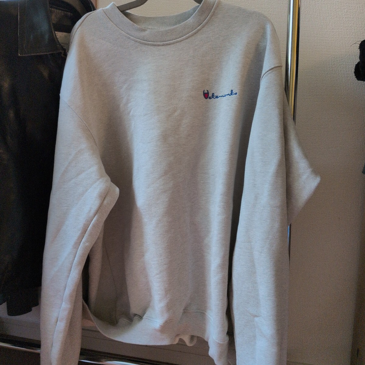 新品】VETEMENTS 19SS カートゥーン パーカー グレー Sサイズ 新品