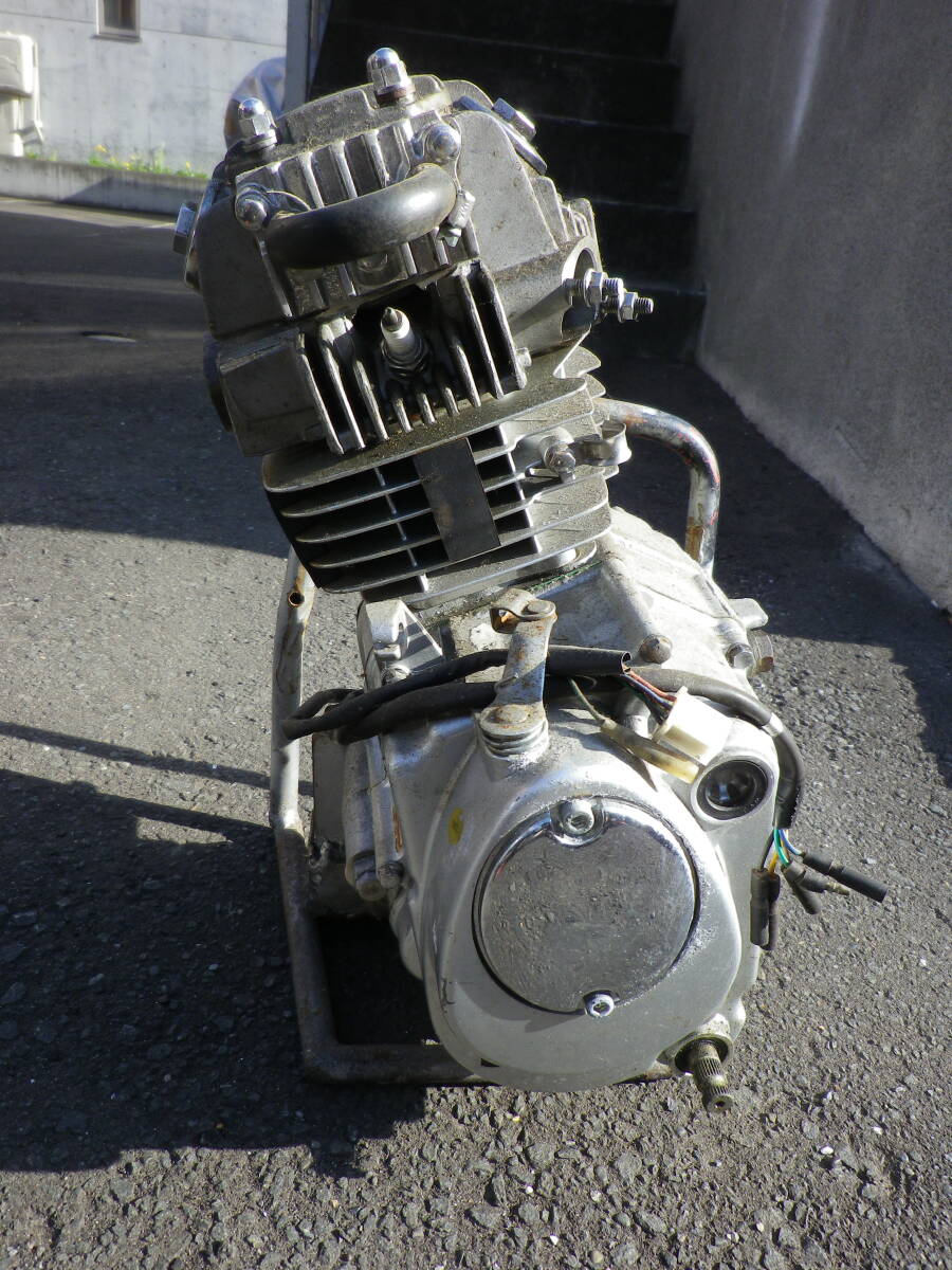 ☆リーファン150 LIFAN 1P56 新品ピストン付 中華エンジン150cc