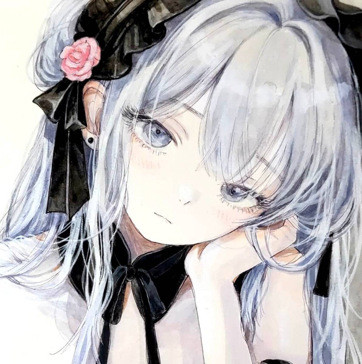色紙手描きイラスト/『服が破けちゃった⋯、！』/黒髪女の子 手描き