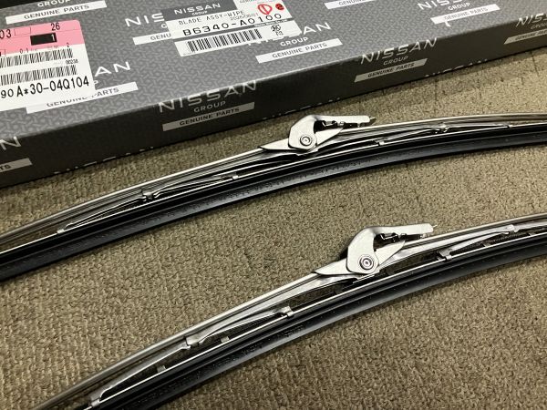 7 ⑧ 200 ハコスカ ワイパーブレード ２本セット 日産純正品 GC10 未使用】Nissan / ハコスカ / GC10 / ワイパーブレード2本セット