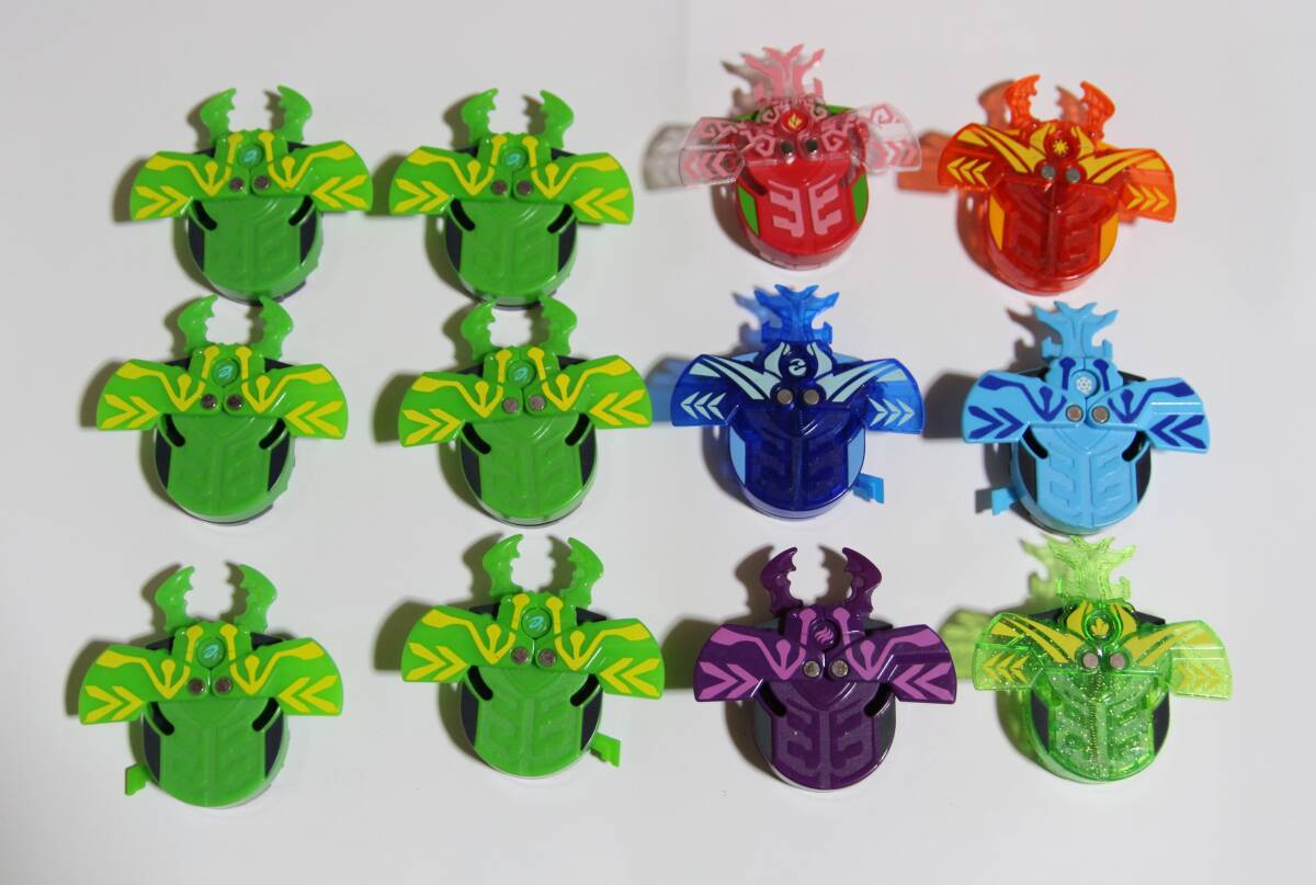 ♪中古品♪カード 新甲虫王者ムシキング 『SGR ニジイロクワガタ 水のV