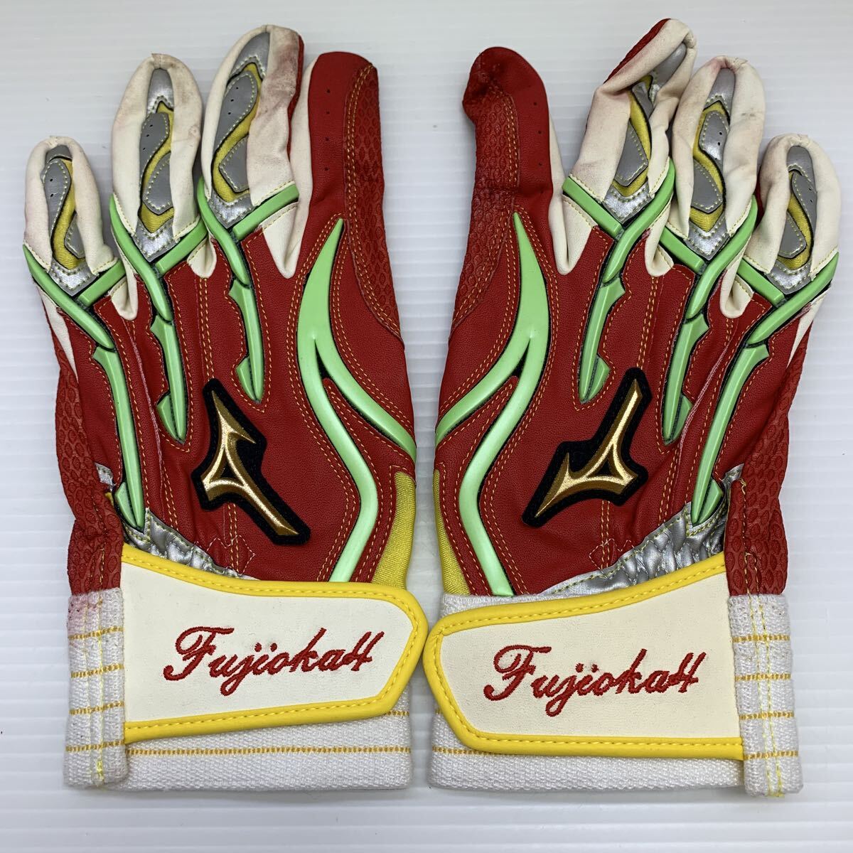 TC-721 千葉ロッテマリーンズ 中村奨吾選手 支給品 ナイキ NIKE 両手