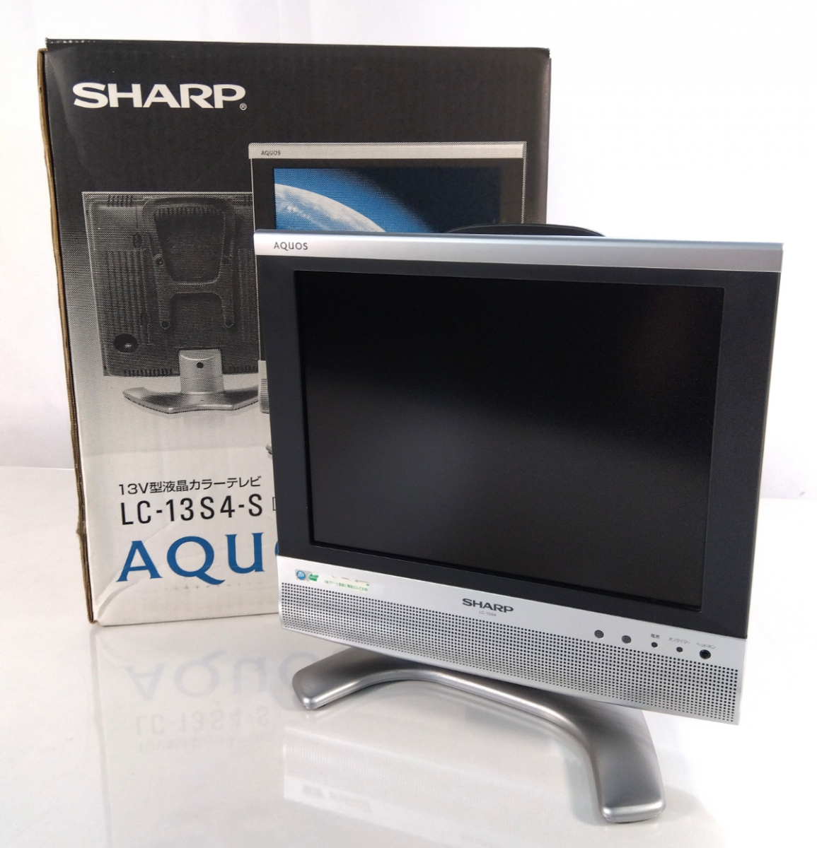 SHARP シャープ 32インチ液晶テレビ AQUOS LC-32AD5 32型 2005年製の
