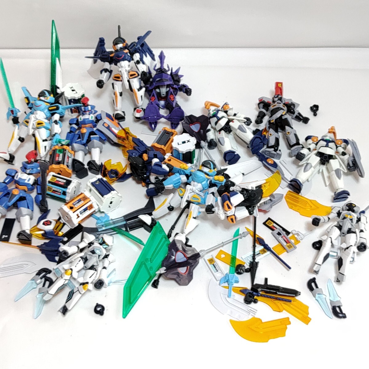 送料510円○ジャンク プラモデル 組立品○ダンボール戦機 LBXブルド