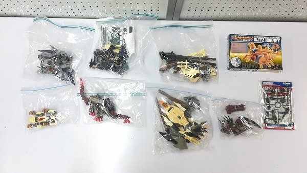 傷や汚れあり】ゾイド カスタム ブロックス バラッツ 8個セット 組立済