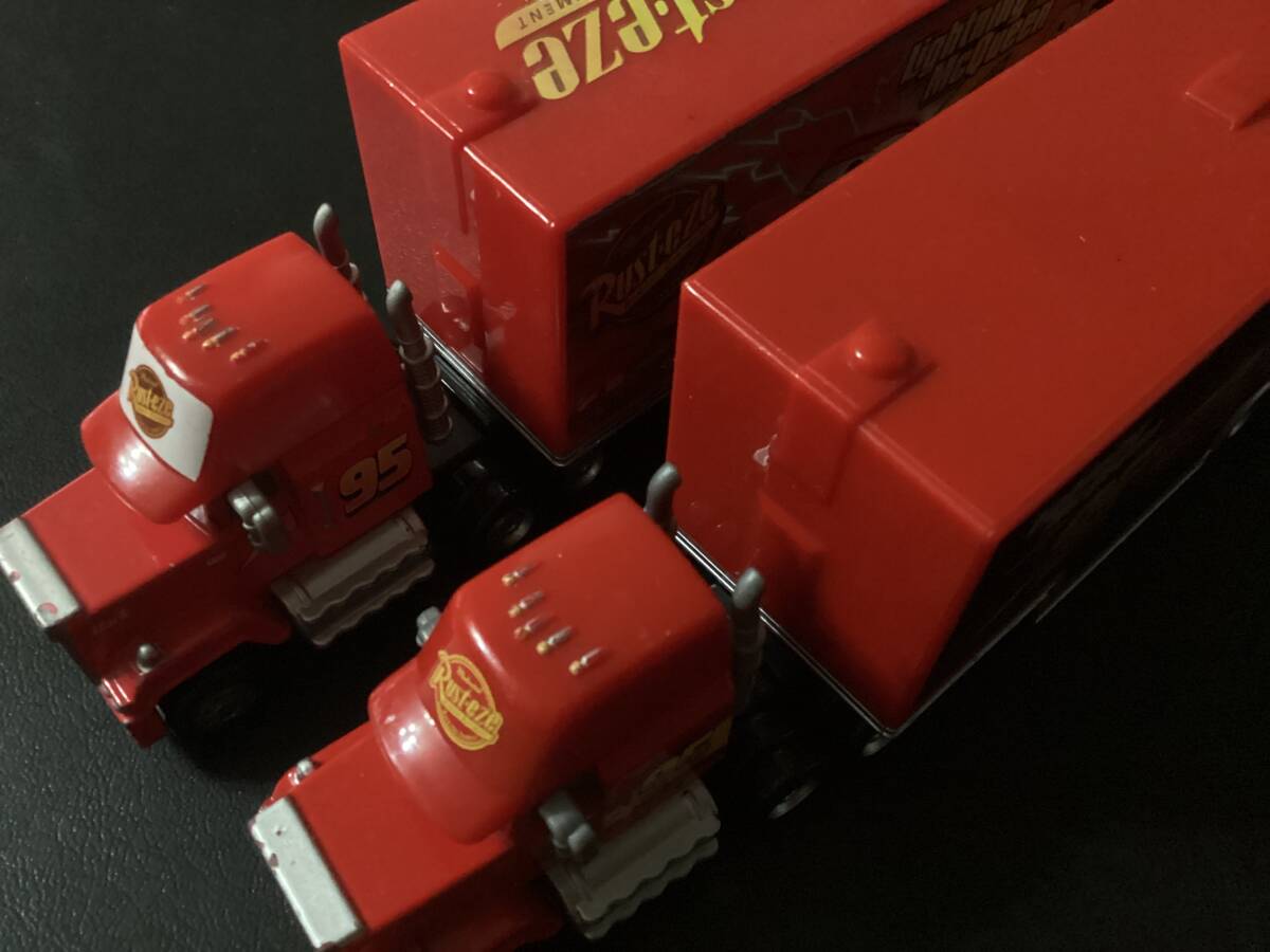 新品】カーズ トレーラー ミニカー 8台セット マックイーン キング